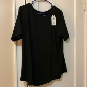Universal standard women’s tee